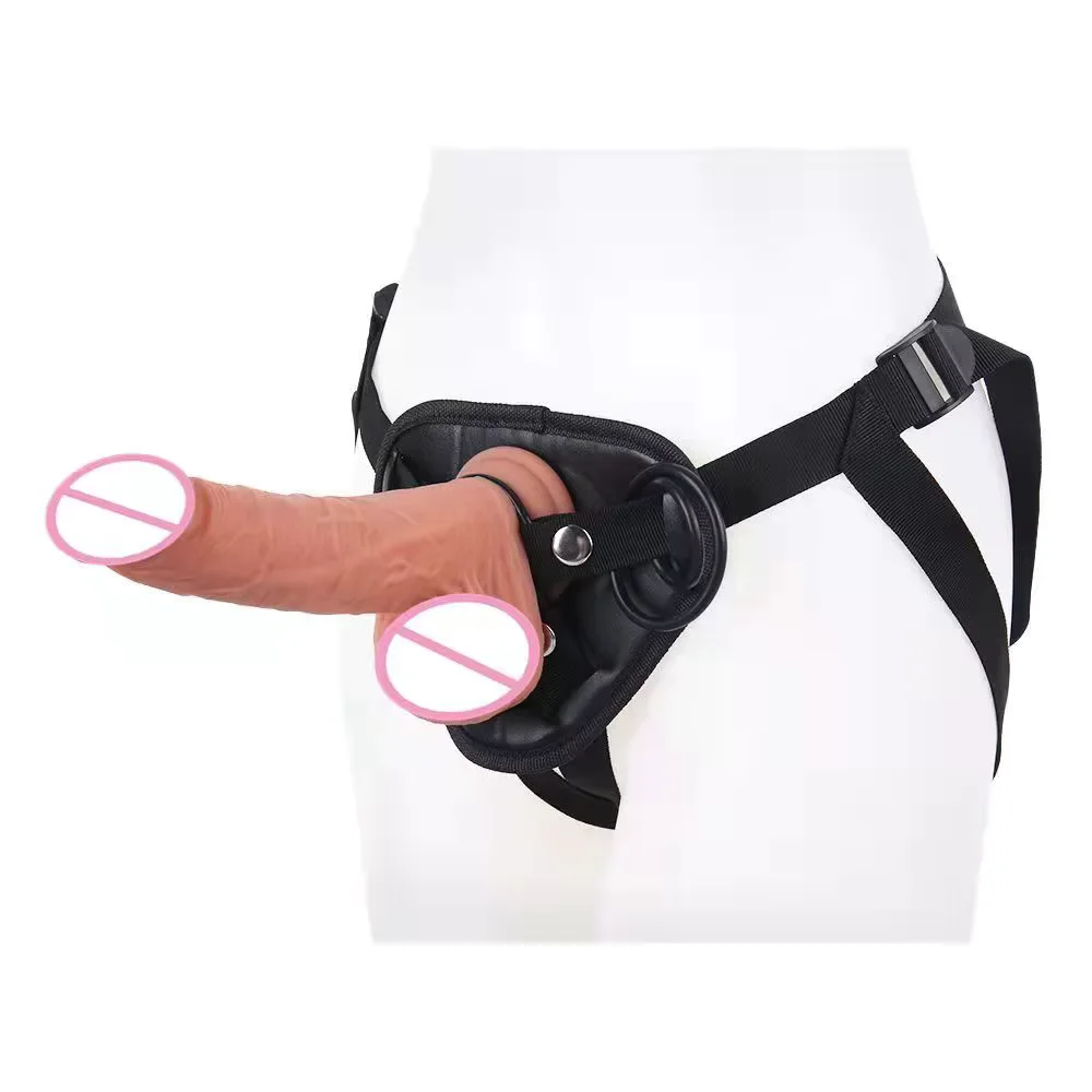 Реалистичная насадка с регулируемой упряжью (strap-on)